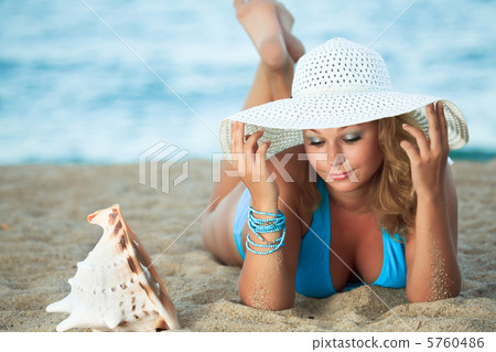 Sunbathing woman 5760486