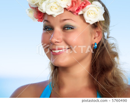 Summer woman 5760490