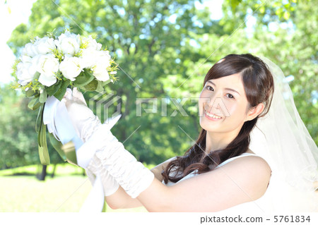 Marriage outdoor 5761834