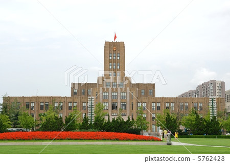 Dalian People's Square 5762428