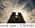 Notre Dame ~ Pigeons ~ Clouds ~ Sky ~ 5764380