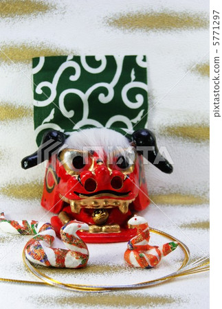 New Year's card 2013 · Mother and child of Serpent and Lion head · Japanese paper back longitudinal position center up · post card correspondence ratio New Year's card 2013 · Mother and child of Serpent and Lion head · Japanese paper back longitudinal position center up · post card correspondence ratio 5771297