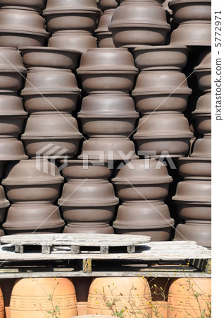 Tokoname grill 5772971