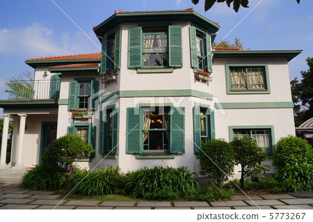 Bluff # 18 Building 5773267