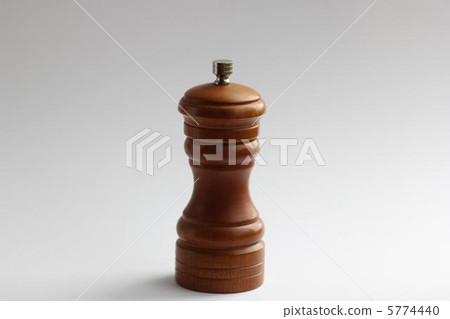 Pepper mill 02 5774440