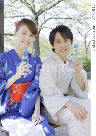 浴衣夫婦 5775816