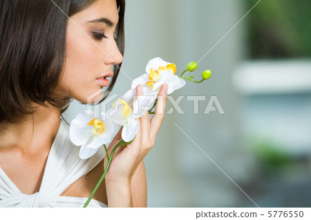 Woman with flower Woman with flower 5776550