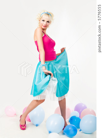 Girl with balloons 5776555