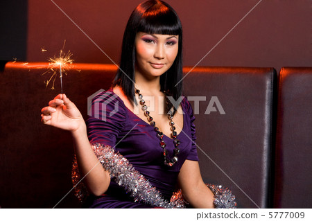 Sparkling woman Sparkling woman 5777009