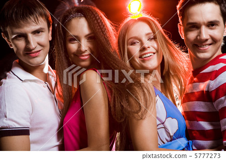 Smart couples 5777273