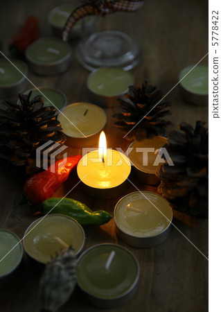 Christmas candle 5778422