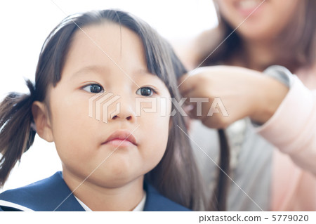 brat, younger, girl 5779020