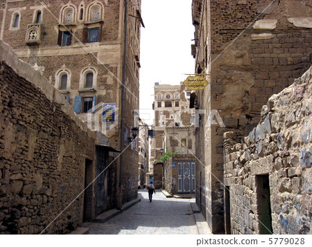 World heritage Old town of Sanaa in Yemen 5779028