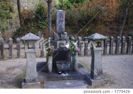 Tombs of Takasugi Shinsaku 5779426