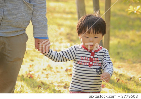 Walk in autumn 5779508