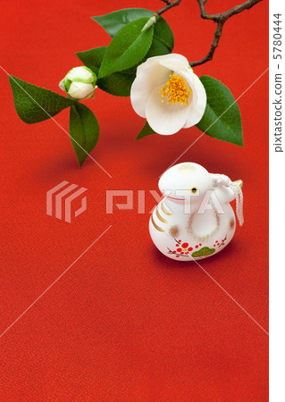 Year of the Snake New Year's material: White snake and white camellia 5780444
