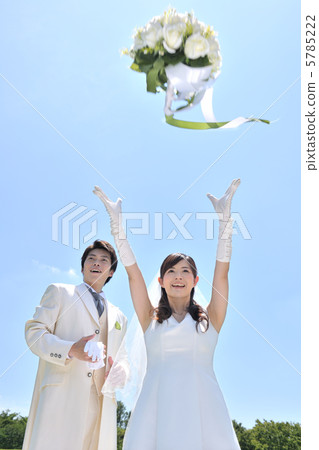 Marriage outdoor 5785222