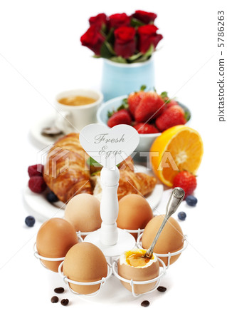 Fresh healthy breakfast Fresh healthy breakfast 5786263