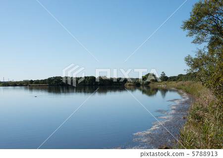 Lake Utonai Lake Utonai 5788913