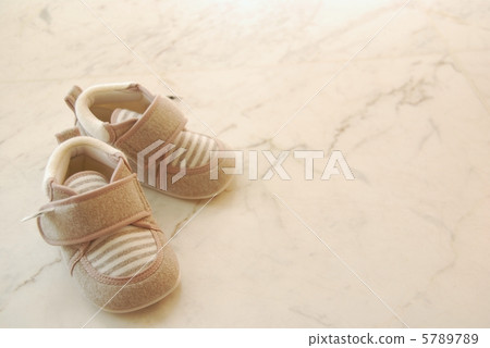 Baby shoes Baby shoes 5789789