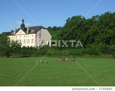Chateau de Rudlingen French chateau Chateau de Rudlingen French chateau 5789883