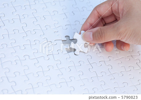 拼圖遊戲 5790823