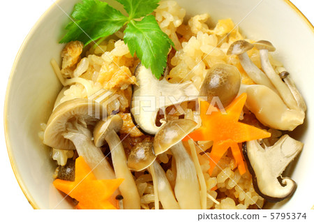 蘑菇飯 蘑菇飯 5795374