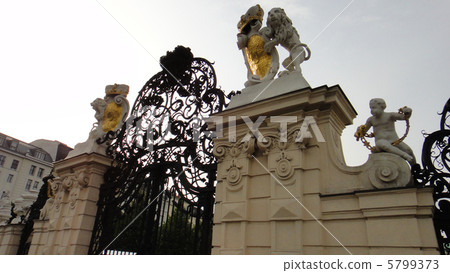 The gate of Belvedere The gate of Belvedere 5799373