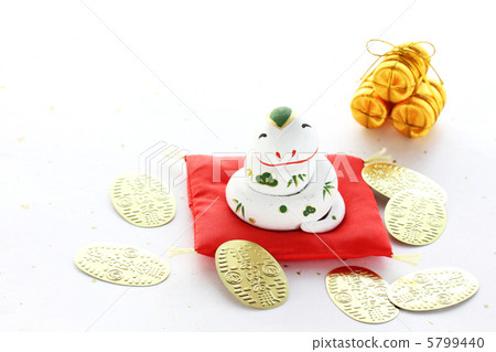 Mi·Kaneko 03 5799440