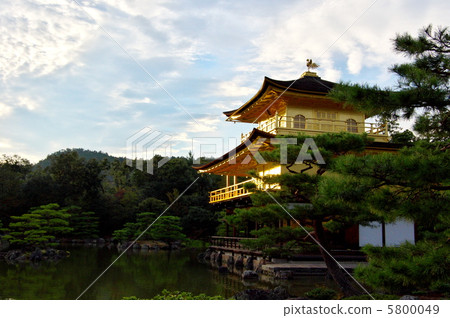 黃昏的金閣寺 5800049