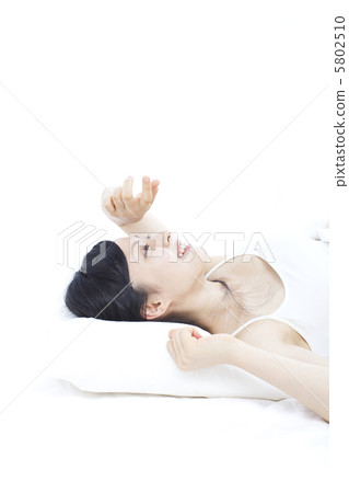 醒著的女人 醒著的女人 5802510