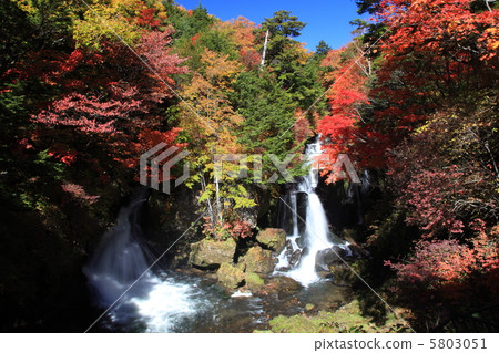 皇冠瀑布 皇冠瀑布 5803051