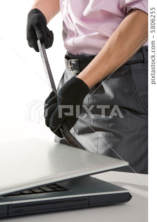 Intruder Intruder 5806255