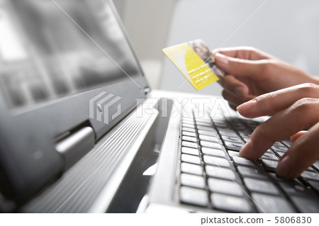 E-commerce 5806830