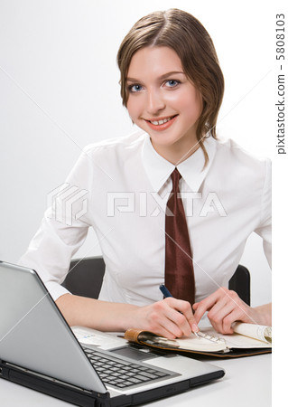 Secretary Secretary 5808103