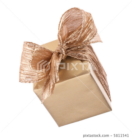 Luxurious gift isolated on white background Luxurious gift isolated on white background 5811541