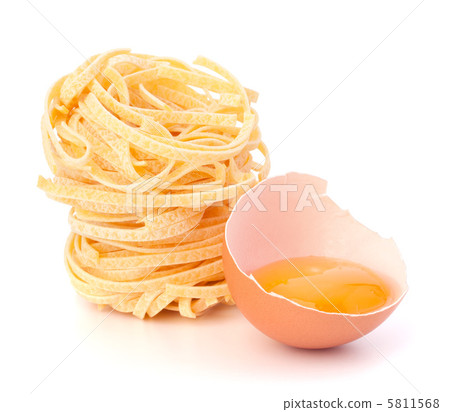 Italian pasta tagliatelle nest Italian pasta tagliatelle nest 5811568