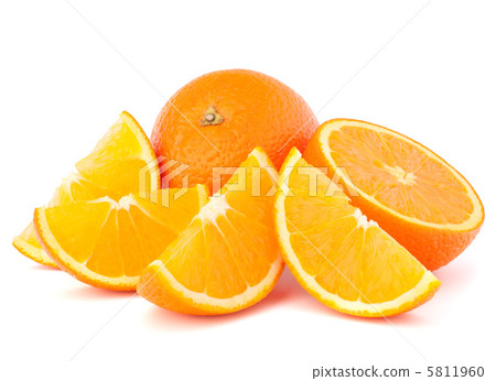 Whole orange fruit and his segments or cantles Whole orange fruit and his segments or cantles 5811960