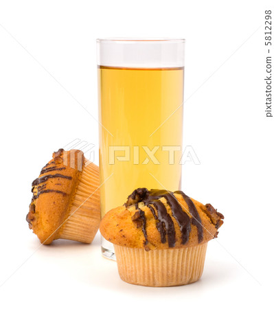 muffin and fruit juice muffin and fruit juice 5812298