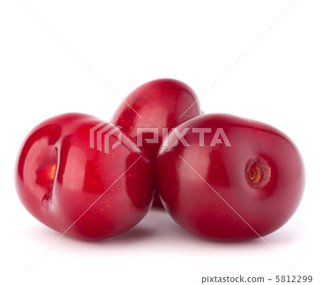 Heart shaped cherry berries Heart shaped cherry berries 5812299