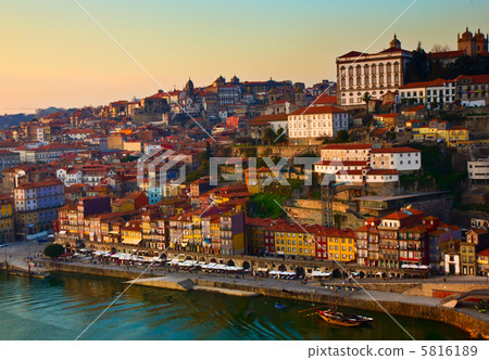 old town of Porto, Portugal 5816189
