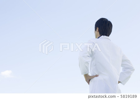Doctor Portrait 5819189