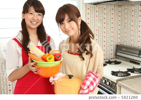 女人做飯 5821260