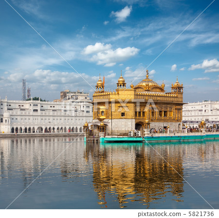 Golden Temple, Amritsar Golden Temple, Amritsar 5821736
