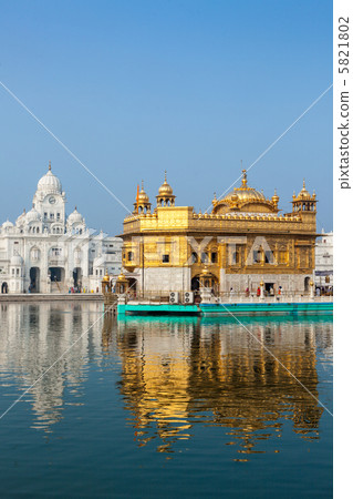 Golden Temple, Amritsar Golden Temple, Amritsar 5821802