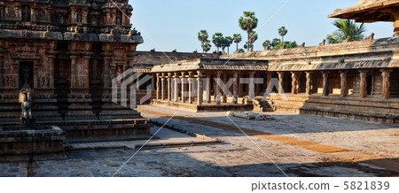 Airavatesvara Temple, Darasuram 5821839