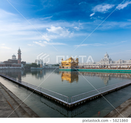 Golden Temple, Amritsar Golden Temple, Amritsar 5821860