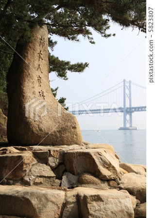 Kakimoto monkey of Sakaide city "Sayajima" in Kagawa prefecture and Seto Ohashi Bridge 5823807