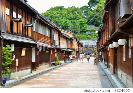 Higashicha-ya 5824605