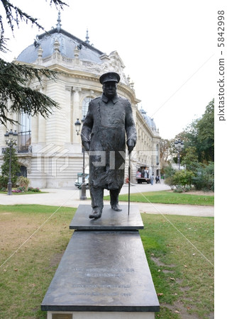 法國巴黎丘吉爾雕像 法國巴黎丘吉爾雕像 5842998